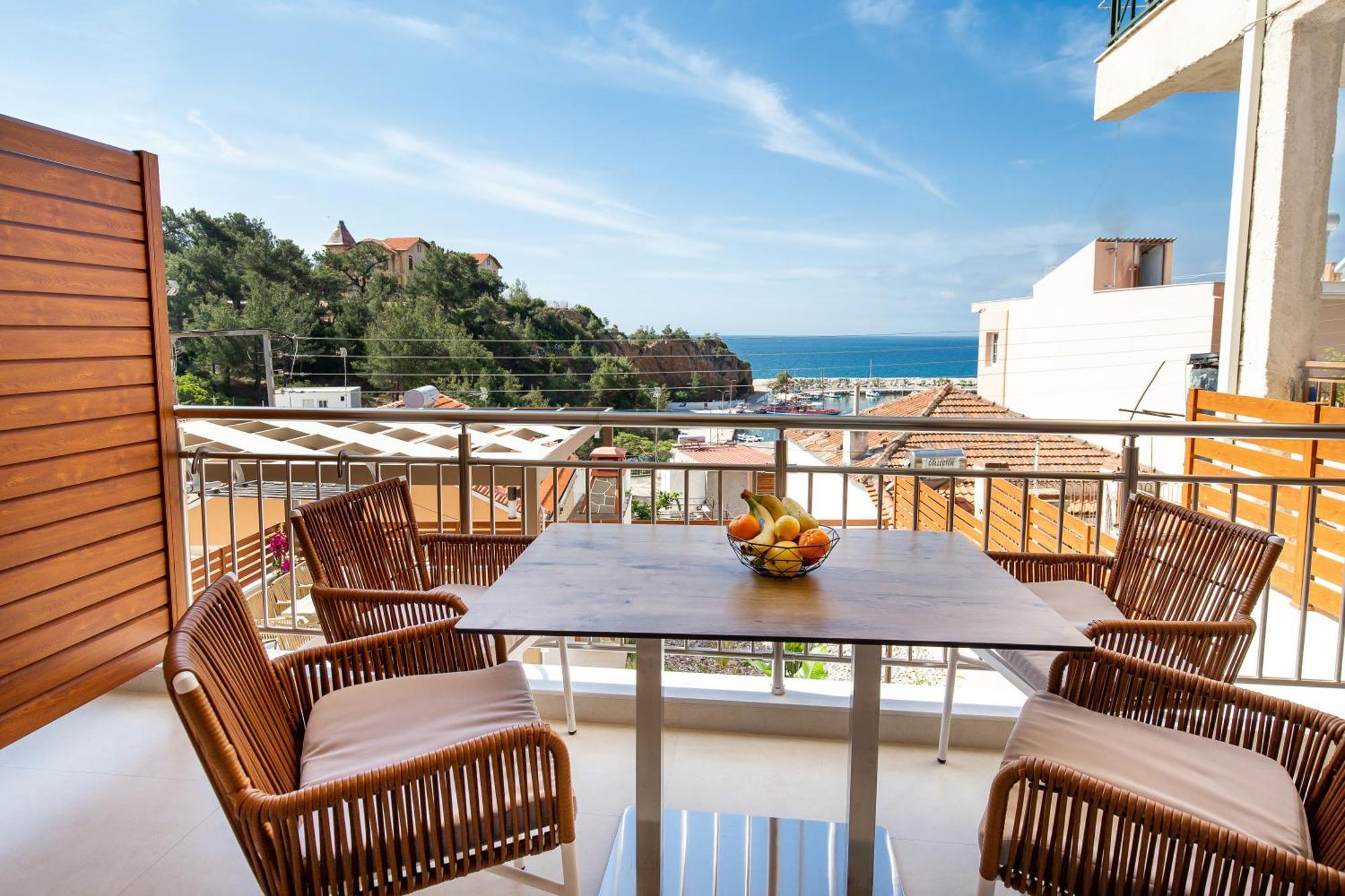 Vela Bianca Suites Limenaria  Buitenkant foto