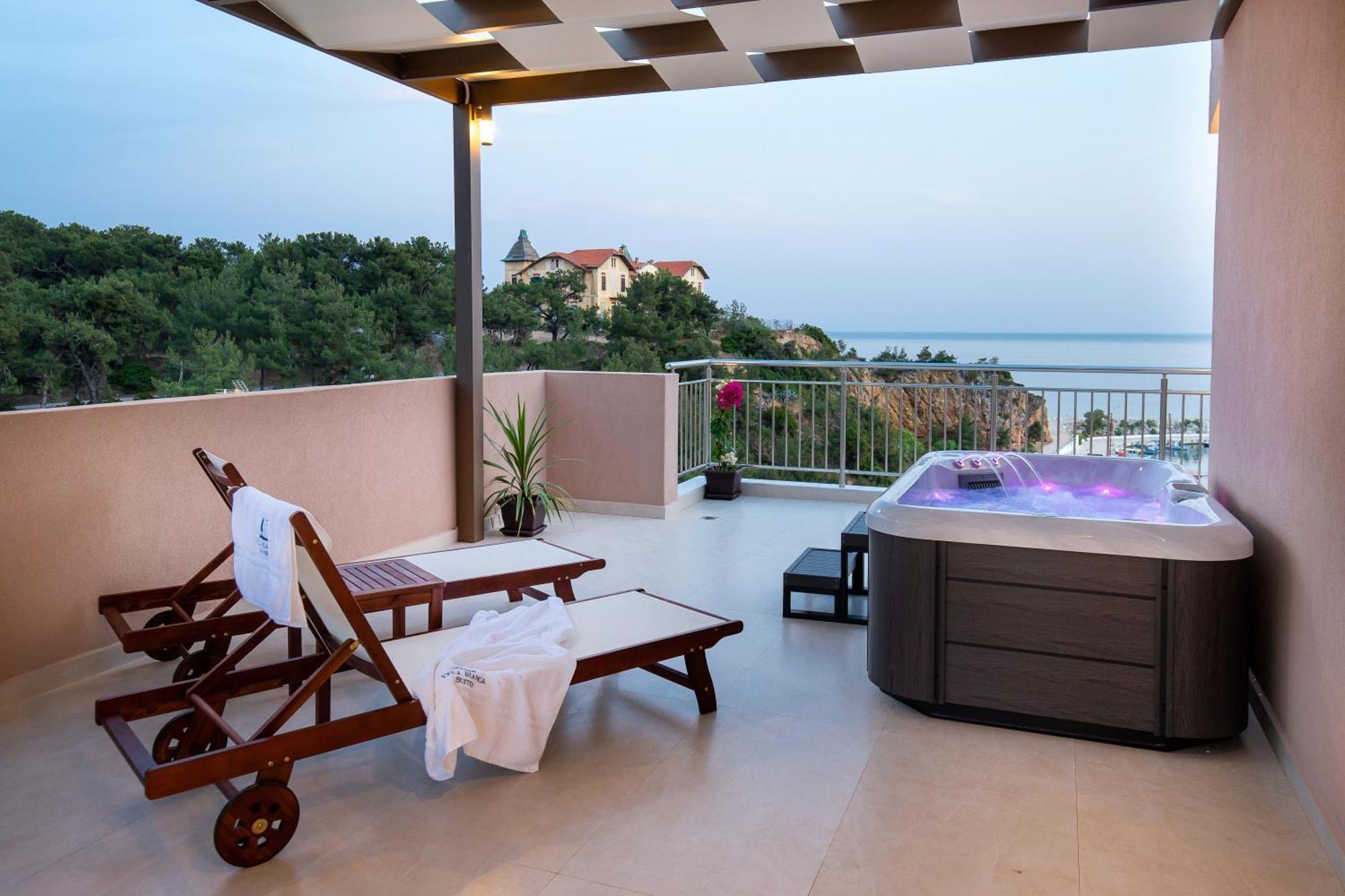 Vela Bianca Suites Limenaria  Buitenkant foto